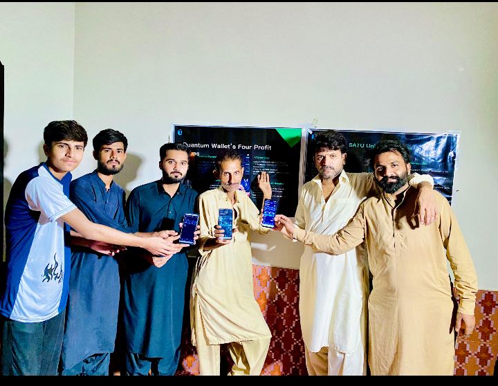 Quantum_ATS's tweet image. Quantum Wallet 🇵🇰🇵🇰 Pakistan Offline Event Successfully Concluded
🔥 Our ambassador delivered a powerful presentation—diving deep into Quantum Wallet mechanisms ATS staking benefits, and the strong upward momentum of ATU’s price.
🌏 With the South Asian market opening up…