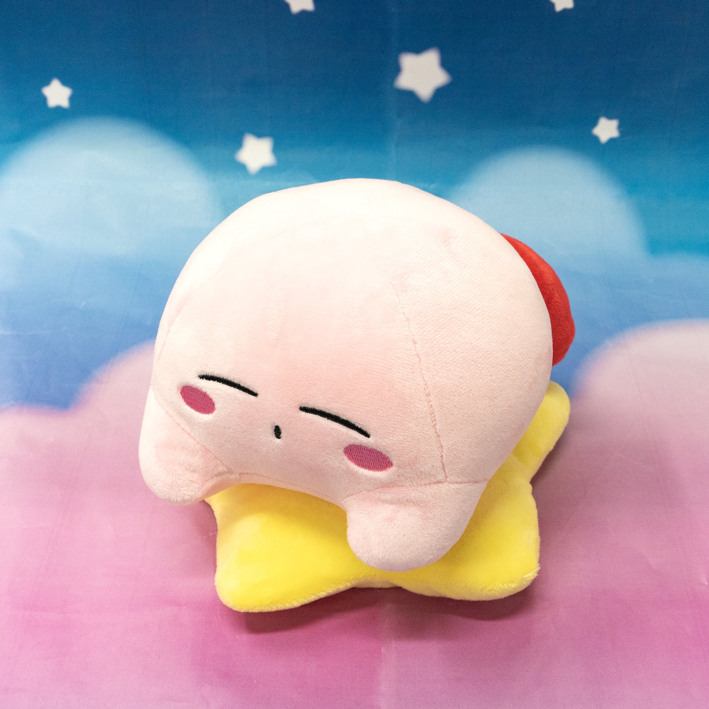 カービィ プププベーカリー クッション ぬいぐるみ まんぷく姿のカービィが約60cmのビッグなぬいぐるみに！ プププ