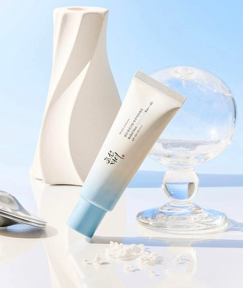 _PwithNaBi's tweet photo. #พรีออเดอร์
Beauty of Joseon Relief Sun Aqua-Fresh : Rice + B5 (50ml) #PwithNb 

ครีมกันแดดออร์แกนิคปกป้องผิวจากแสงแดดด้วย SPF50+ PA++++ ได้อย่างมีประสิทธิภาพ ทั้งยังช่วยเติมความชุ่มชื้นให้ผิวฉ่ำ สูตรบางเบา เกลี่ยง่าย

🔮 ราคา 260฿
#พรีเกาหลี #BeautyofJoseon https://t.co/PUDjkYdzDN