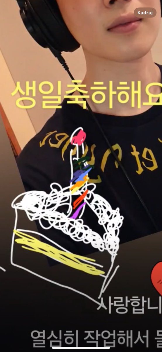 omg this cake🫂🫶🏻 jimin is the most beloved person in the world