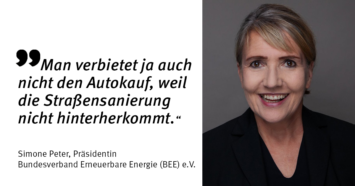 energiezukunft (@energiezukunft_) on Twitter photo Bundeswirtschaftsministerin Katherina Reiche stellt aufgrund des schleppenden Netzausbaus, das Tempo der Energiewende in Frage. <a href="/peter_simone/">Simone Peter 🌍 #Erneuerbare</a> <a href="/bEEmerkenswert/">Bundesverband Erneuerbare Energie e.V. (BEE)</a> , hat dazu eine klare Meinung! 👉energiezukunft.eu/politik/wir-mu… Bundeswirtschaftsministerin Katherina Reiche stellt aufgrund des schleppenden Netzausbaus, das Tempo der Energiewende in Frage. <a href="/peter_simone/">Simone Peter 🌍 #Erneuerbare</a> <a href="/bEEmerkenswert/">Bundesverband Erneuerbare Energie e.V. (BEE)</a> , hat dazu eine klare Meinung! 👉energiezukunft.eu/politik/wir-mu…