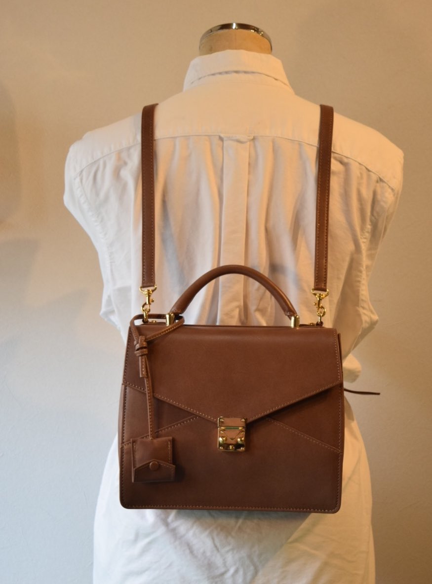 89289鞄製作所 tweet media