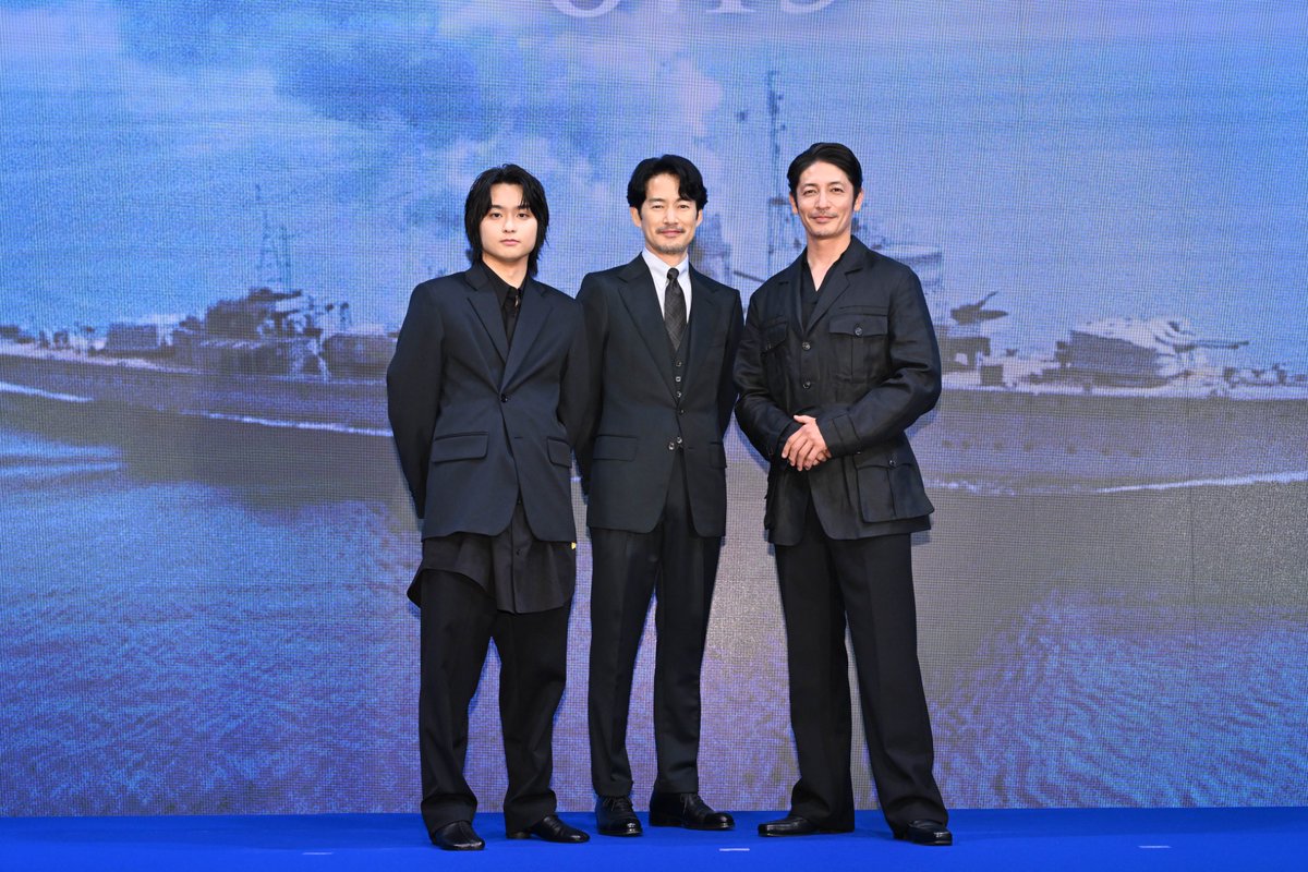 yukikazemovie's tweet photo. 映画『雪風 YUKIKAZE』
⚓完成報告イベント◢
￣￣￣￣￣￣￣￣￣￣￣

映画『雪風 YUKIKAZE』完成報告イベントが行われ
#竹野内豊 さん #玉木宏 さん #奥平大兼 さんが登壇

本作への思いを熱く語っていただきました

竹野内豊さん
「誰かのために生きた証は、どんなに月日が経っても多くの人に感動を与えられる、と感じることができた」

#雪風YUKIKAZE
𝟴.𝟭𝟱🎬