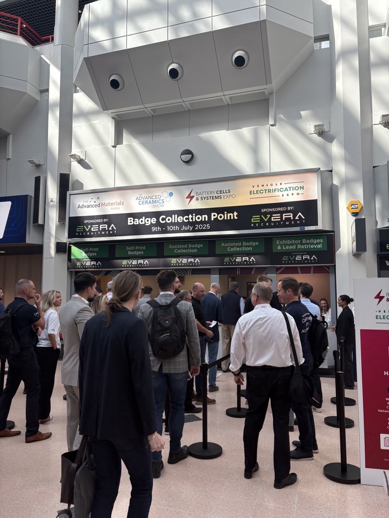 Advanced Materials Show (@materialsshow) on Twitter photo Head to our Badge Collection Point on arrival! Registration is sponsored by <a href="/EVeraRecruit/">EVera Recruitment</a> 🎟️
You can also register on arrival at the venue using the self-serve registration kiosks or by speaking to a member of our registration team.
#BCS25 #VEX25 #AMS25 #ACS25 Head to our Badge Collection Point on arrival! Registration is sponsored by <a href="/EVeraRecruit/">EVera Recruitment</a> 🎟️
You can also register on arrival at the venue using the self-serve registration kiosks or by speaking to a member of our registration team.
#BCS25 #VEX25 #AMS25 #ACS25