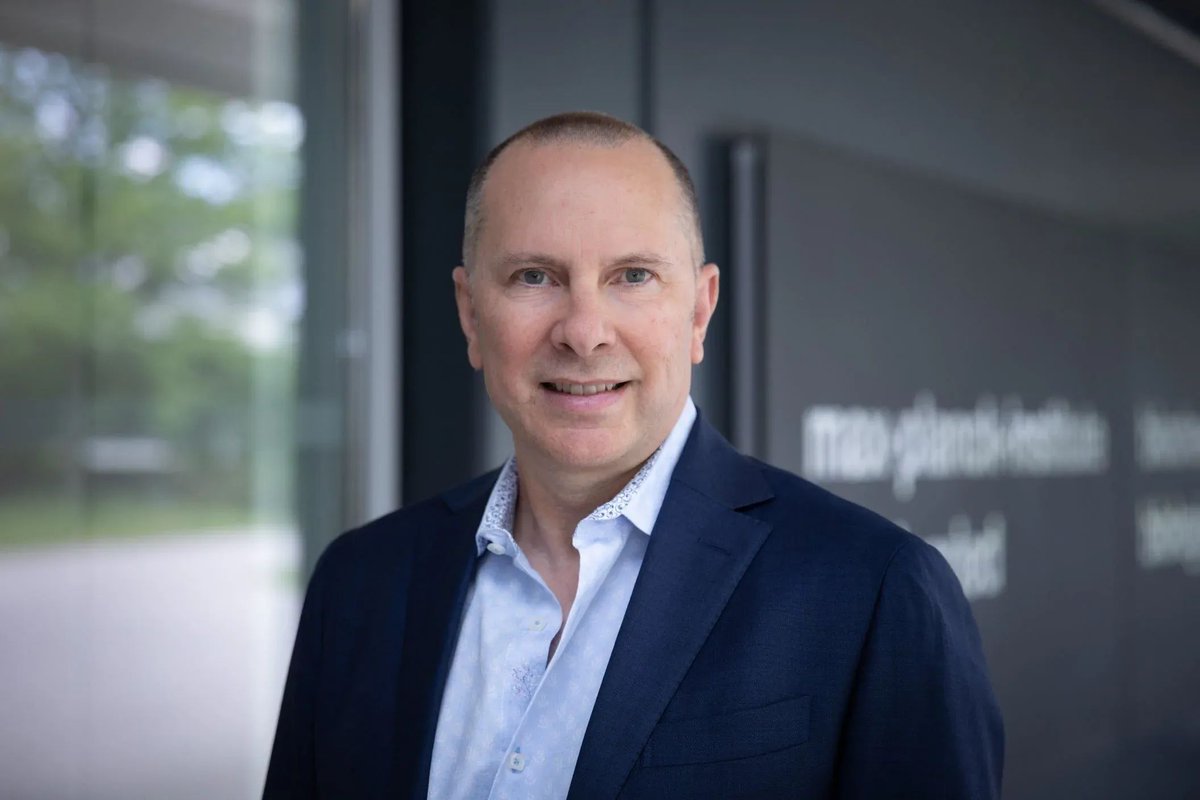FEBS_Letters's tweet image. Starting now at #FEBS2025 ! The FEBS Letters Award Lecture given by Dr. Arno Alpi: SKDEAS intellectual disability syndrome: Pathogenic mechanism revealed by an impaired E3 ubiquitin ligase. We hope to see you there! 😊
#ubiquitin #genetics