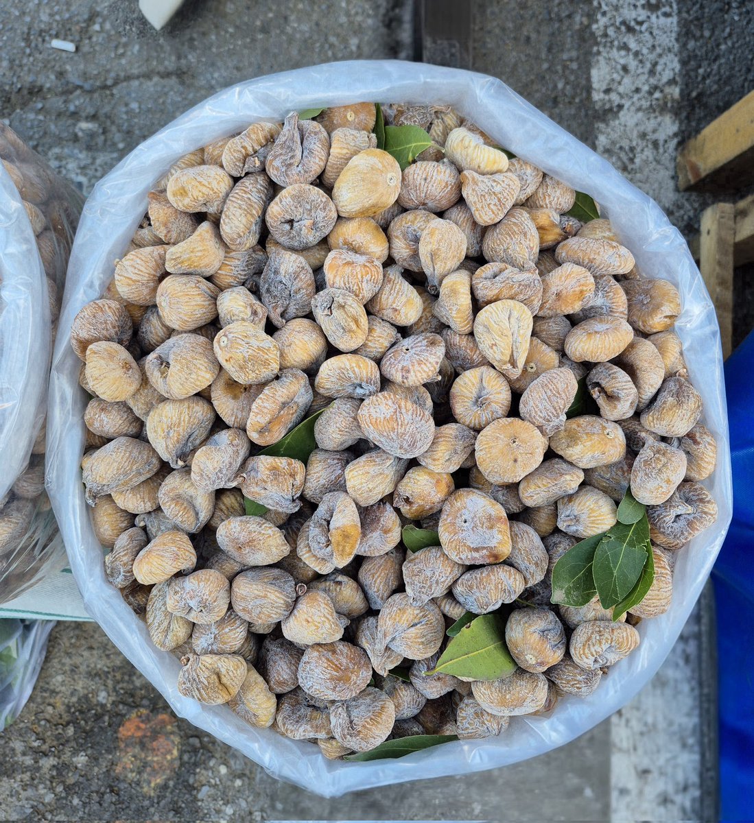 Meşhur Aydın #Dağİnciri orta boy ince kabuk sizleri bekliyor

#MugladanEvinize 👌