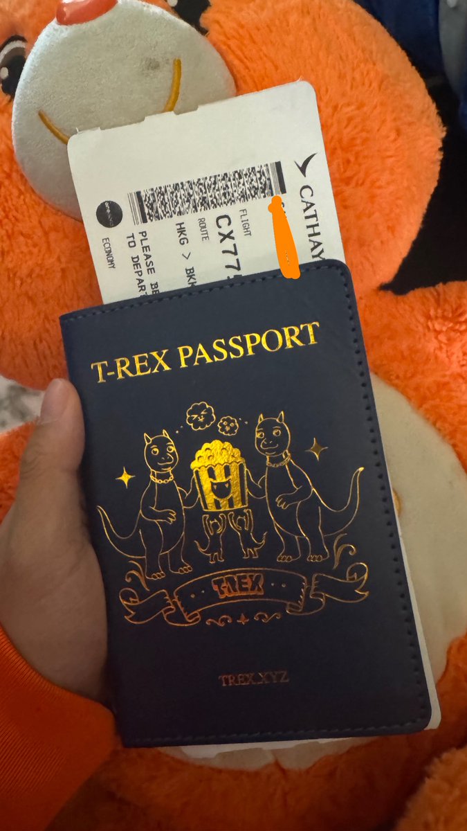 Shimal2i_eth's tweet image. Traveling back bkk 🇹🇭with @TREX_chain  passport!!🦖🦖🦖
Will give away passport over our asia tour!!! Let’s travel with T-rex pass port together!
Was a short trip cause today have another event , miss a lot of meetings🥹