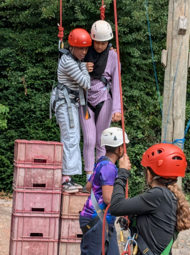 _DWPS_'s tweet image. Crate stacking competition- encouraging team building and communication skills at @HilstonPark