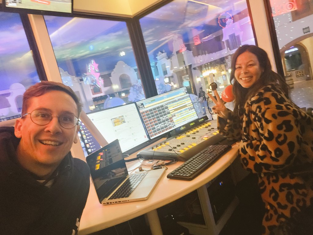 Keep your ear on the beat of #AGC25👑! 

I'm about to go live with the lovely <a href="/Sugafunk/">Suga_Funk</a> 💙🫶  from <a href="/Heart1049FM/">Heart FM</a>

Acgl.gg/AGC to find out more 🎉👏