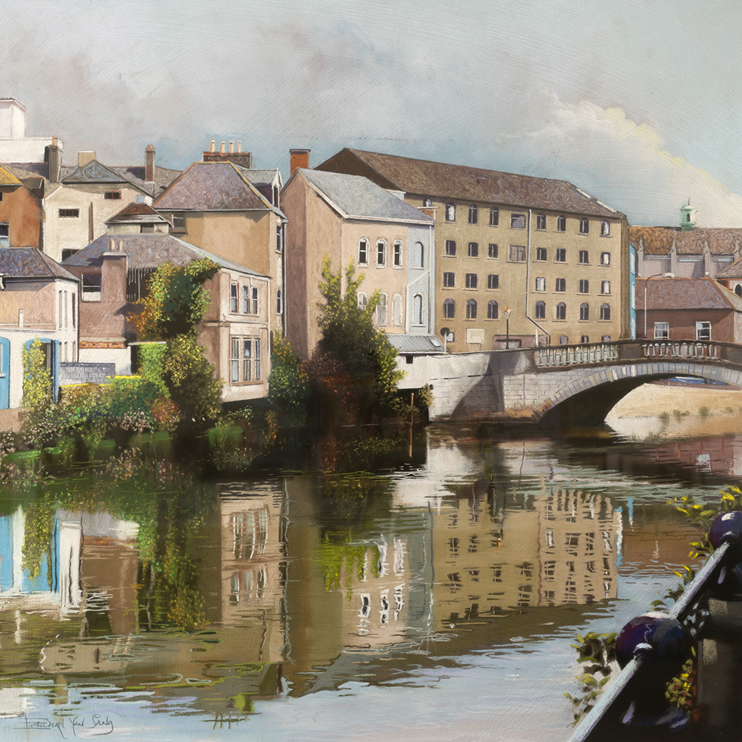 Have you thought about joining the Friends of Crawford Art Gallery membership programme? It's a fun, social, creative, and educational way to engage with exhibitions and events at the Gallery!