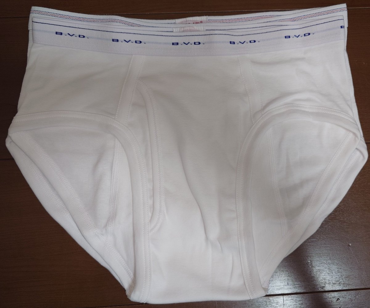 Amazonプライムデー
ビキニ
セミビキニ
Lサイズだとスタンダードだね
夏場はゆったりでいい感じ(^^)