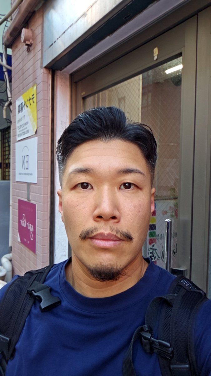 髪が板前になっていたので切りました。