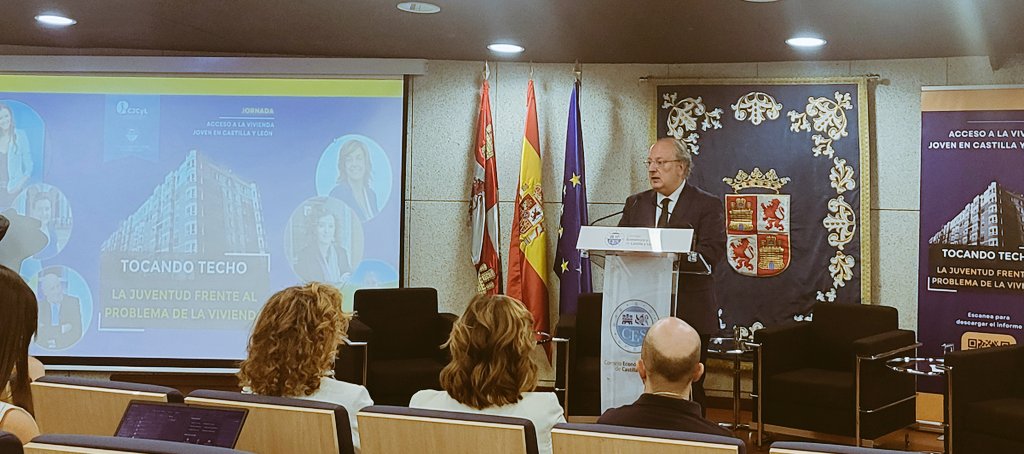 EAPNCyL's tweet image. Comienza la jornada Tocando Techo: La juventud frente al problema de la vivienda organizado por @CJCyL en colaboración con el @cescyl. Como pudimos comprobar en el encuentro de Activismo Juvenil organizado por @EAPNes y @EAPNCyL el derecho a la 🏠 es clave en la inclusión social.
