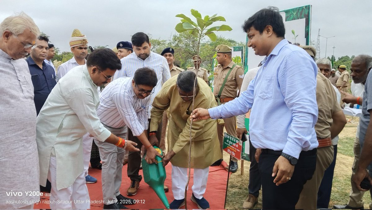 Dfo Sitapur tweet media