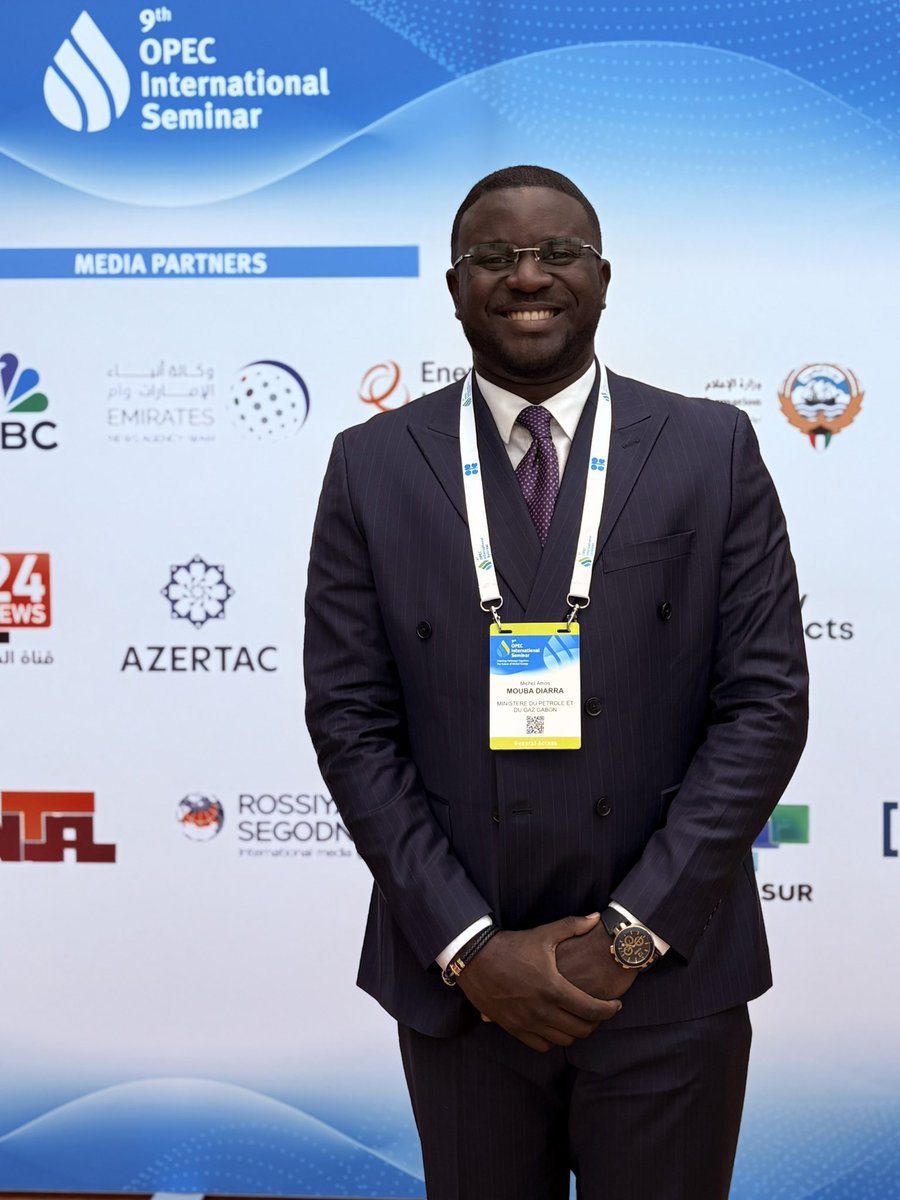 MichelMouba's tweet photo. Présent au 9e Séminaire international de l’OPEP à Vienne pour représenter le #Gabon.

🎯 Dans le cadre du plan de relance du secteur pétrolier visant à relancer l’exploration pétrolière et diversifier nos partenaires, nous promouvons activement :
🔹 l’exploration de notre bassin sédimentaire
🔹 le développement souverain et durable de notre gaz

#OPECSeminar #Gaz #Exploration #Énergie #Afrique #SouverainetéÉnergétique #Partenariats
