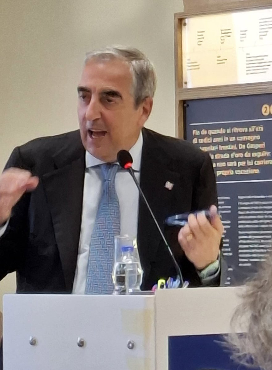 Sono intervenuto al convegno "Il lavoro e la questione sociale: una sfida democratica e di governo" organizzato da Giorgio Merlo presso la sede della Fondazione De Gasperi.