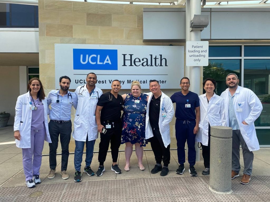 DOM_UCLA's tweet image. The DoM continues to grow at UCLA West Valley Medical Center With new hospitalists and specialty services now onsite, we've greatly expanded access to world-class care in the San Fernando Valley. Meet the team leading the charge here: uclahs.fyi/44iTxYz