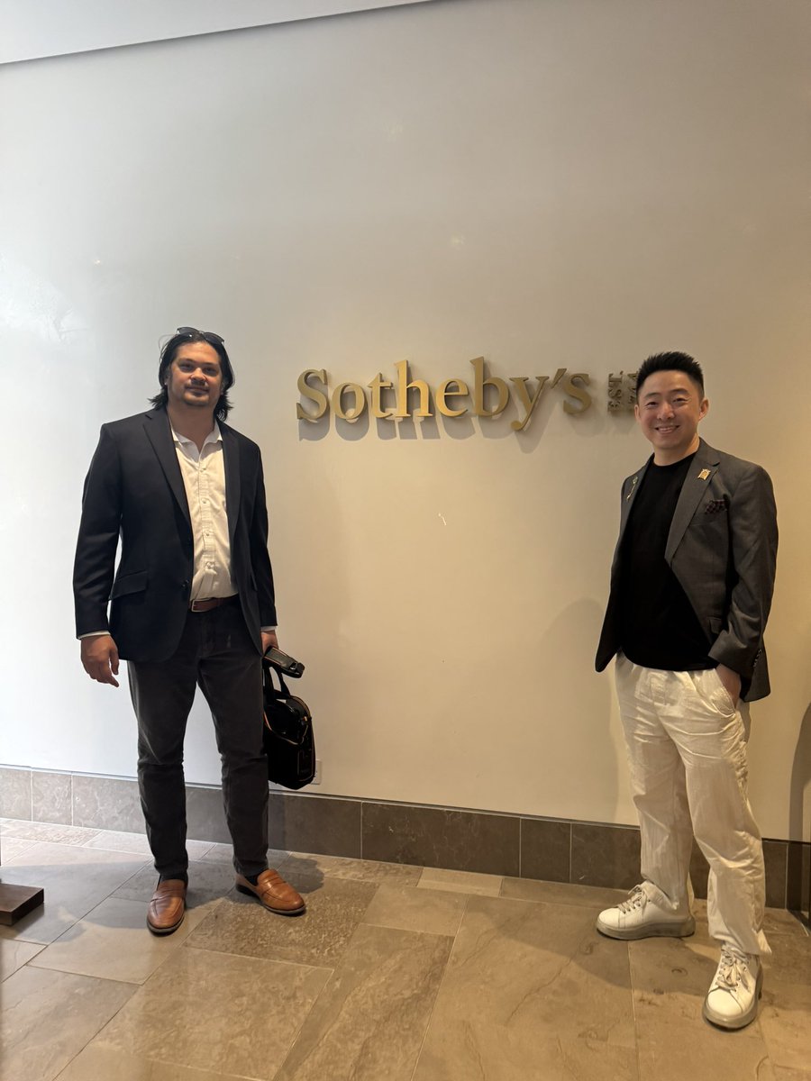 alastairjwalker's tweet image. There is a common thread with my collectors: cars, watches, cigars, whisky, travel and art. Got dragged to a whisky tasting at Sotheby’s - I don’t get it in the same way he doesn’t get digital art!