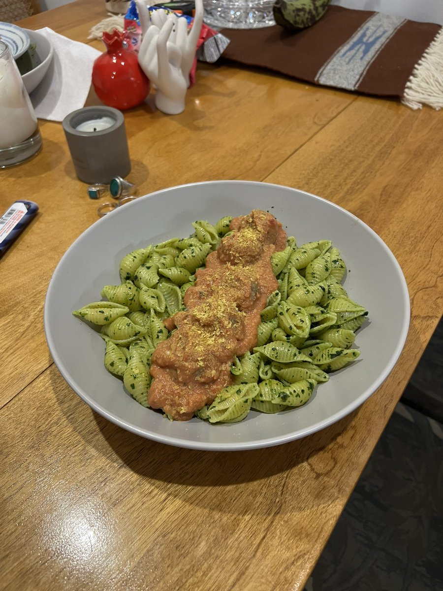 comolike's tweet image. 