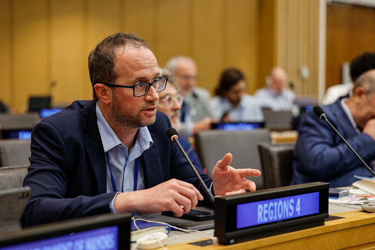 GlobalTaskforce's tweet image. ✨Networks of the @GlobalTaskforce take part in the closing of the #LRGF at the #HLPF2025 @AIMFrancophones @Regions4SD
They call for action by #LocalGov and civil society, youth, unions and other actors of society, and a multilateral approach to achieve #2030Agenda