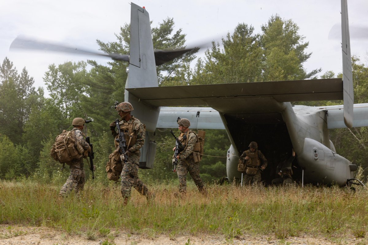 USMC's tweet image. #Marines with @marforres take part in Atlantic Alliance 2025 (AA25) at Pickerel Pond, Maine.
AA25 is the premier East Coast naval integration exercise, featuring over 25 @USNavy and #MarineCorps units alongside Dutch naval forces and British Royal Commandos.
Spanning from…