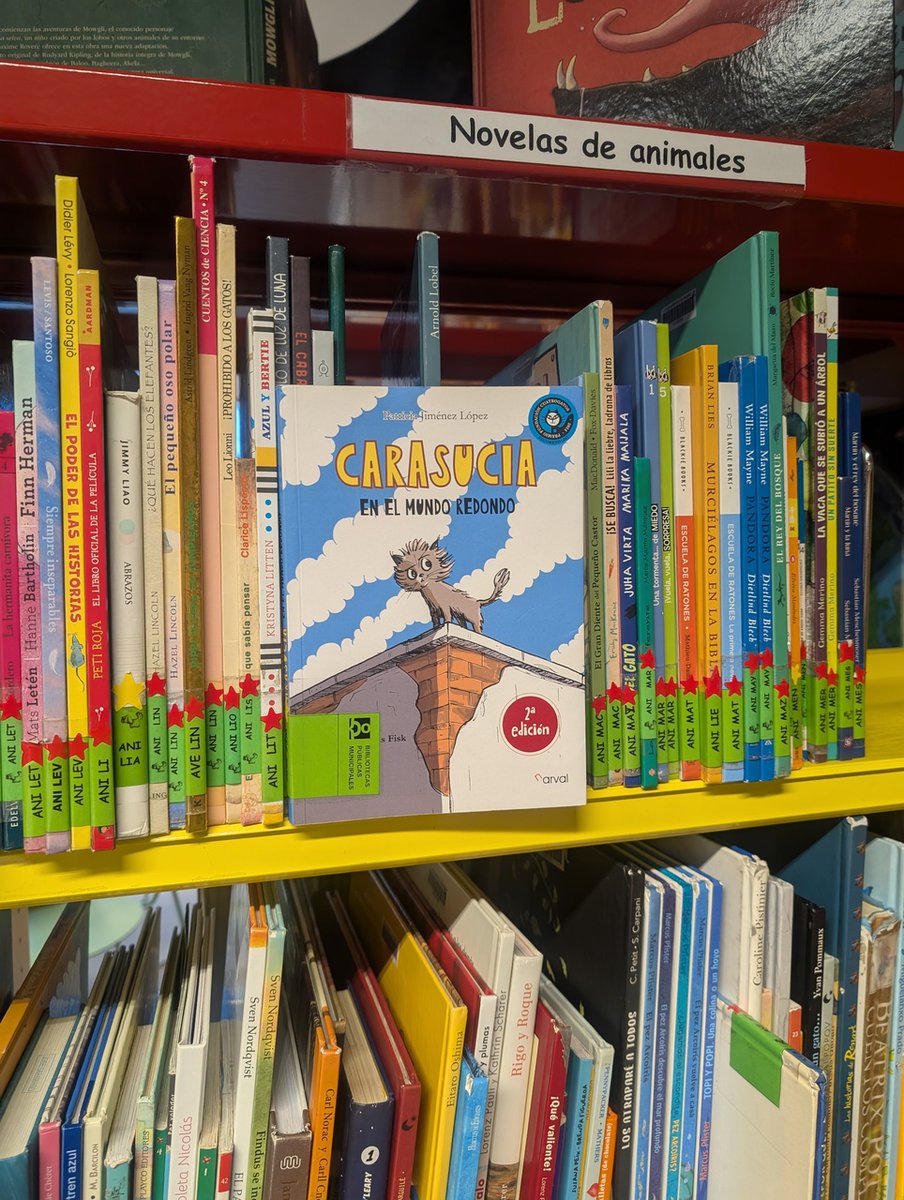 bpmmadrid's tweet image. 'Carasucia en el mundo redondo' de Patricia Jiménez López nos cuenta la historia de la gata Carasucia y sus dos hermanos. Es un libro original, ocurrente y divertido. Reseña en nuestra web 👉 madrid.es/go/GtEV
#literaturainfantil #bpmrecomendamos #leermola #librosinfantiles