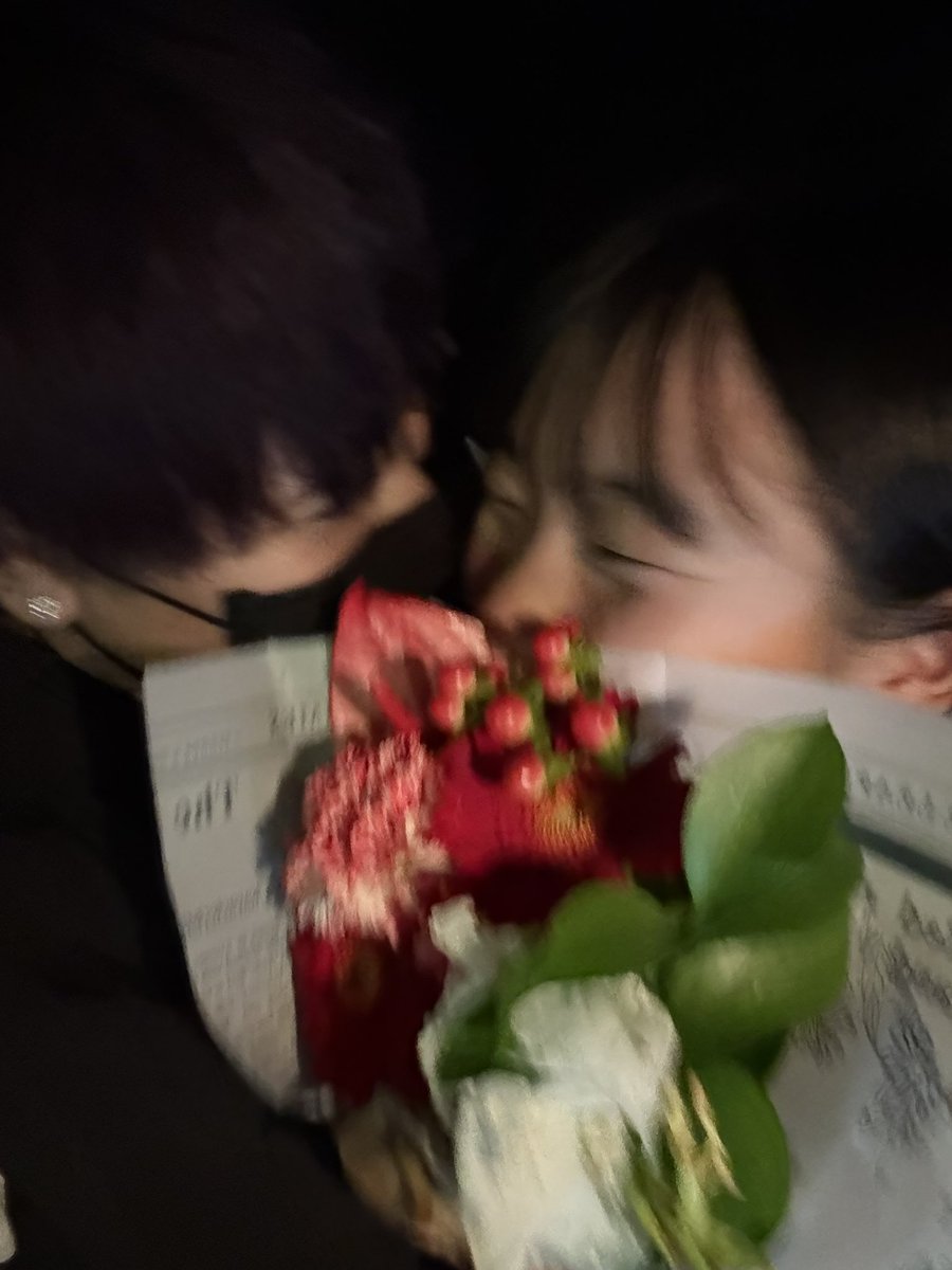 彼女は写真撮るのめーーっちゃうまくてかわいい
 #同性カップル