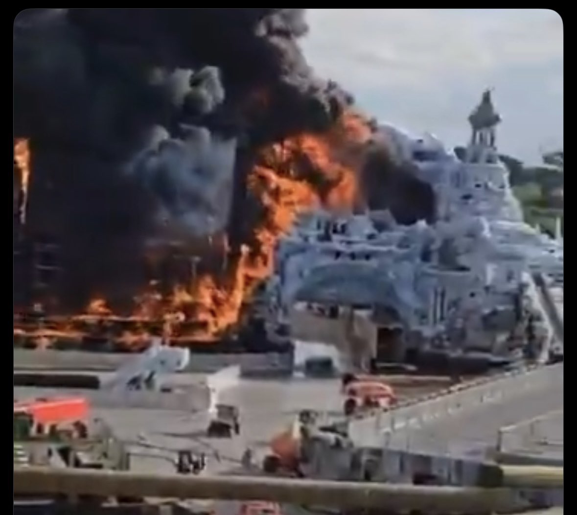 LaNouvelleTV tweet media