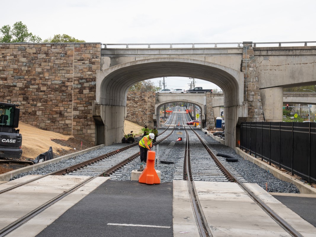#PurpleLineProgress Major strides! 🚆 Track installation is complete through the Baltimore-Washington Parkway underpasses. Over 50% installed, and testing is in progress. Follow for updates! #ConnectingCommunities #MDOTCares #PurpleLineprogress #PurpleLinePoweredUp #MTAPurpleLine