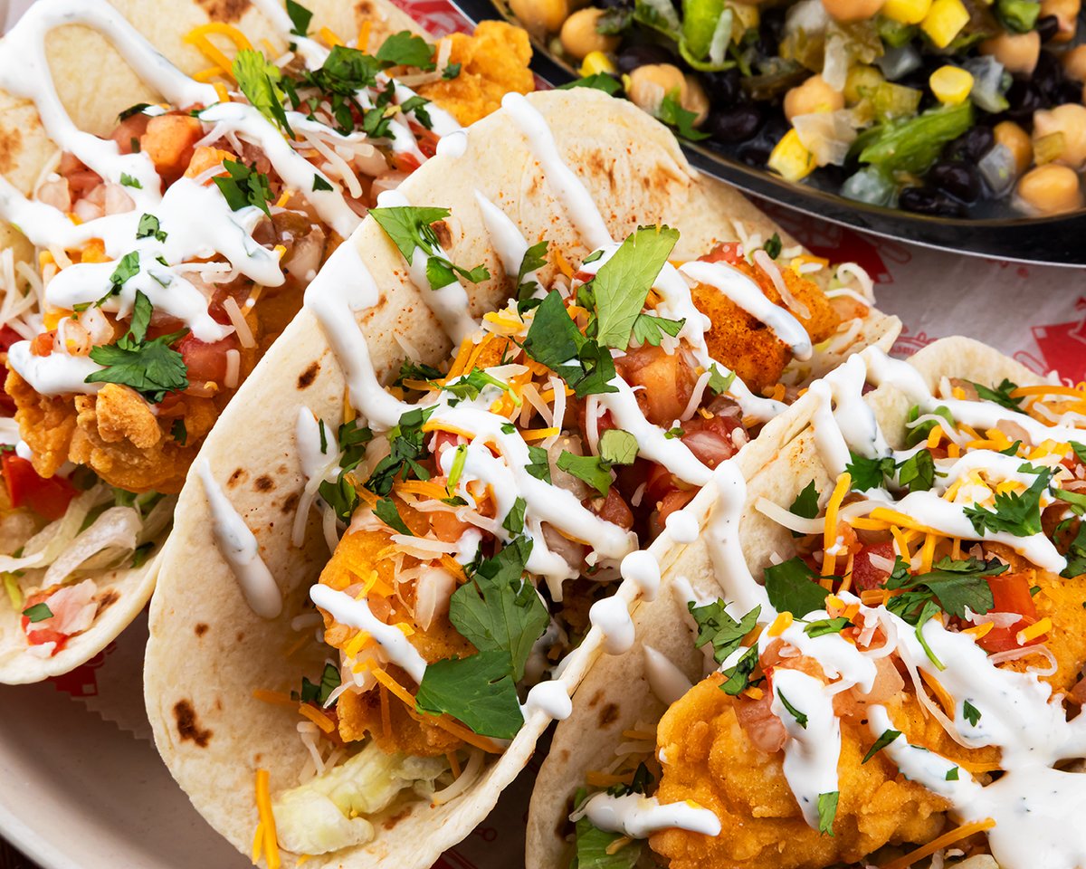 TullysGoodTimes's tweet photo. New Summer Specials have entered the chat 😎 Try our Asian Tender Sandwich 🐔or Tully’s Street Tacos 🌮 for lunch or our Pineapple Mango BBQ Salmon 🍍 for dinner 😋
.
.
.
.
#tullysstreettacos #asiantendersandwich #pineapplemangobbqsalmon #specials #sportsbar #lunchspecials https://t.co/K4cHEFy8mV