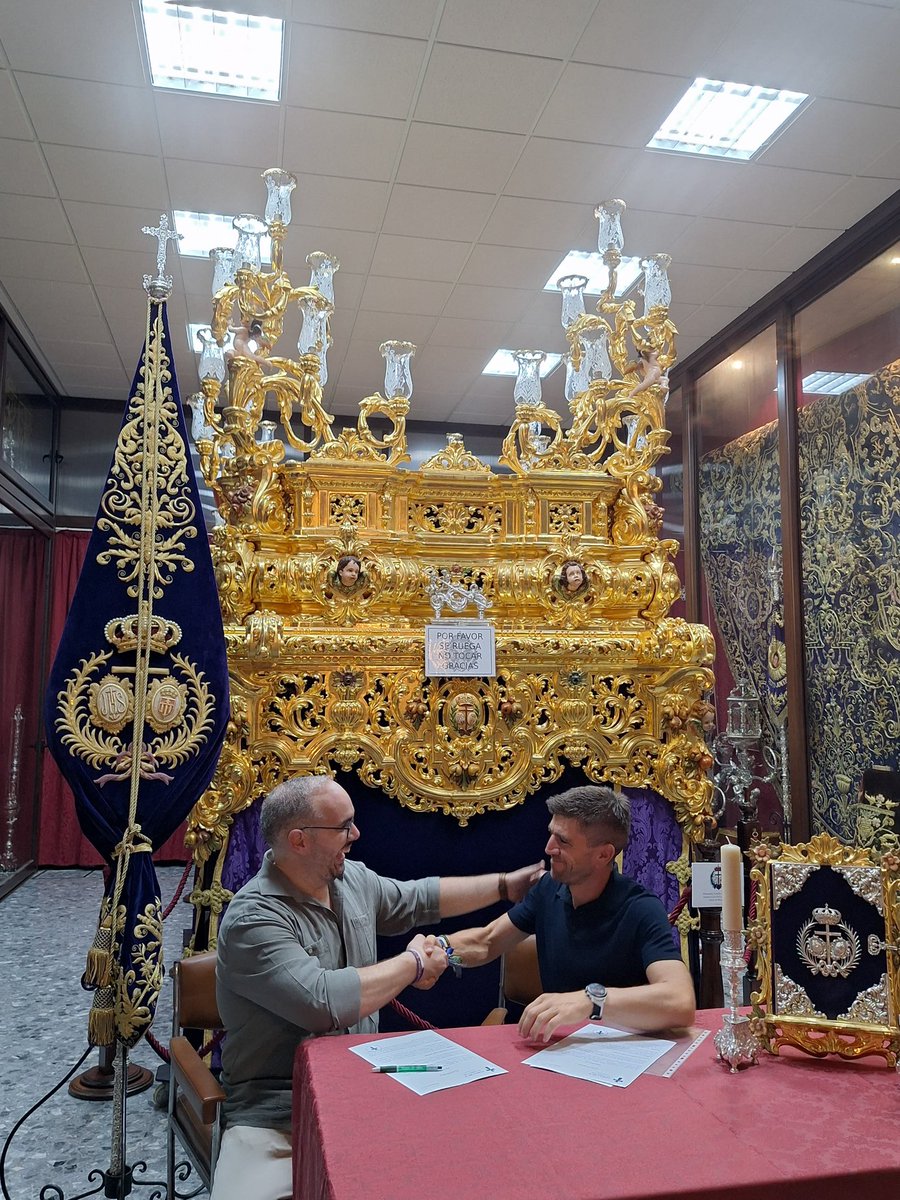 ✨RENOVACIÓN | Tenemos el placer de informaros que en la tarde de ayer nuestra agrupación llegó a un acuerdo con #CalvarioMorón para acompañar una vez más con nuestra música al Stmo Cristo del Calvario.
Agradecemos a la hermandad confianza en nuestra agrupación.

#somosveracruz