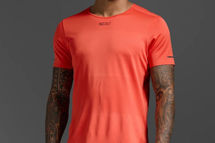 Active.com (@active) on Twitter photo Choosing the right shirt for summer runs is crucial for comfort. Opt for lightweight, moisture-wicking fabrics to manage sweat and enhance breathability. Ventilation or mesh panels help regulate temperature, while UV protection shields your skin. buff.ly/6k2EGzT Choosing the right shirt for summer runs is crucial for comfort. Opt for lightweight, moisture-wicking fabrics to manage sweat and enhance breathability. Ventilation or mesh panels help regulate temperature, while UV protection shields your skin. buff.ly/6k2EGzT