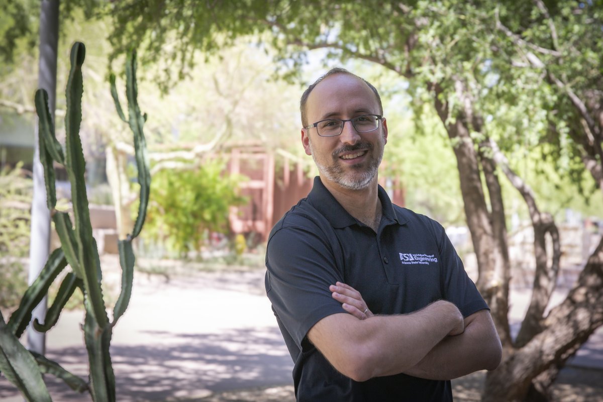 SSEBEatASU's tweet image. ๐ @ASUEngineering Professors Paul Westerhoff's & Sergi Garcia-Segura's #research laid the groundwork that led to #startup H2Optic Insights, which was awarded a @NASA grant to develop #disinfection tech for #space missions. ow.ly/hA2150WpzFe๐ง#EnvironmentalEngineering #LED