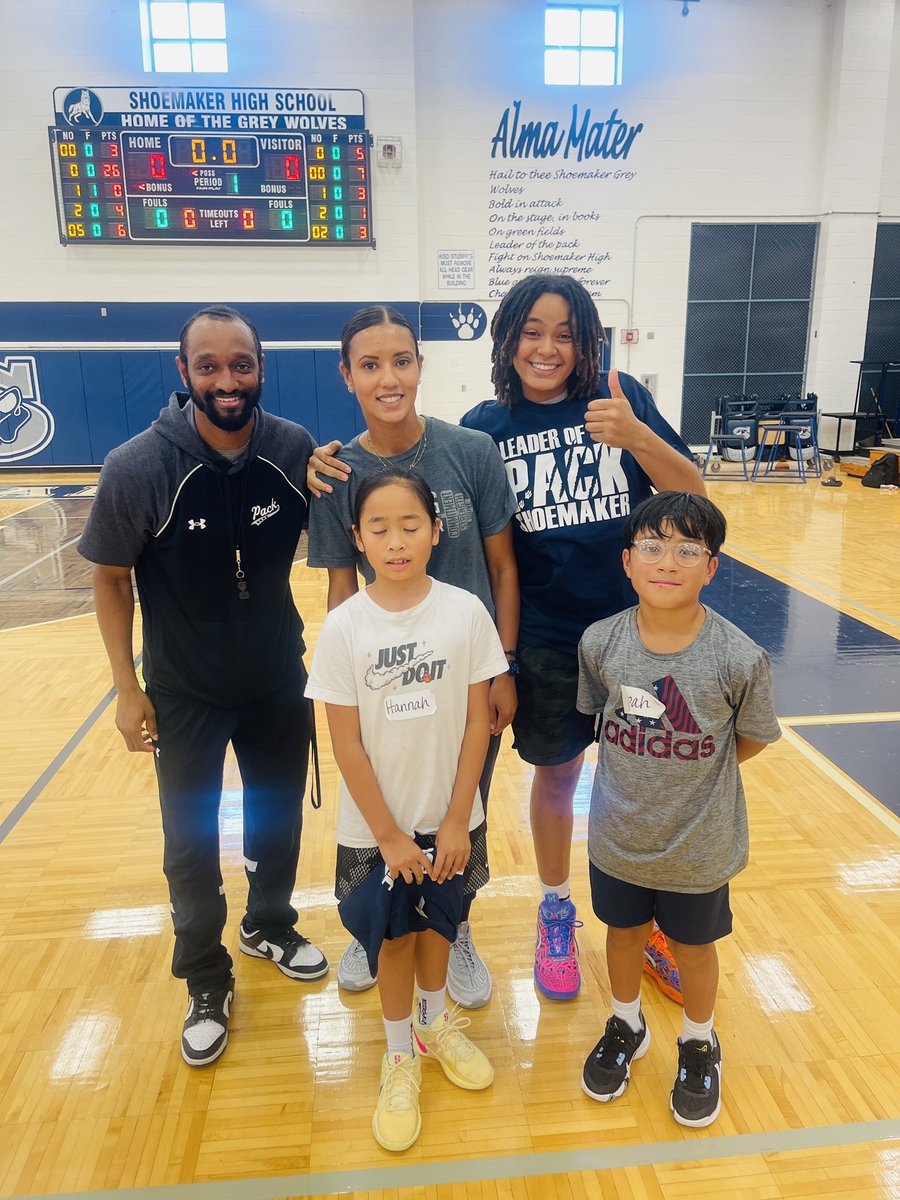 ShoemakerGBB's tweet image. GREY AND BLUE 2025 STAR CAMPERS βοΈ
@SHOETXBB