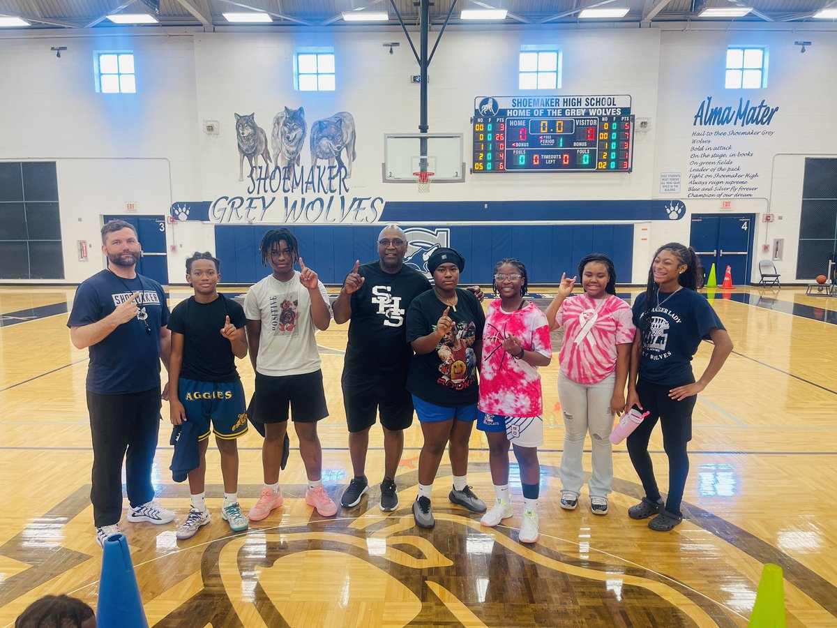 ShoemakerGBB's tweet image. GREY AND BLUE 2025 STAR CAMPERS βοΈ
@SHOETXBB