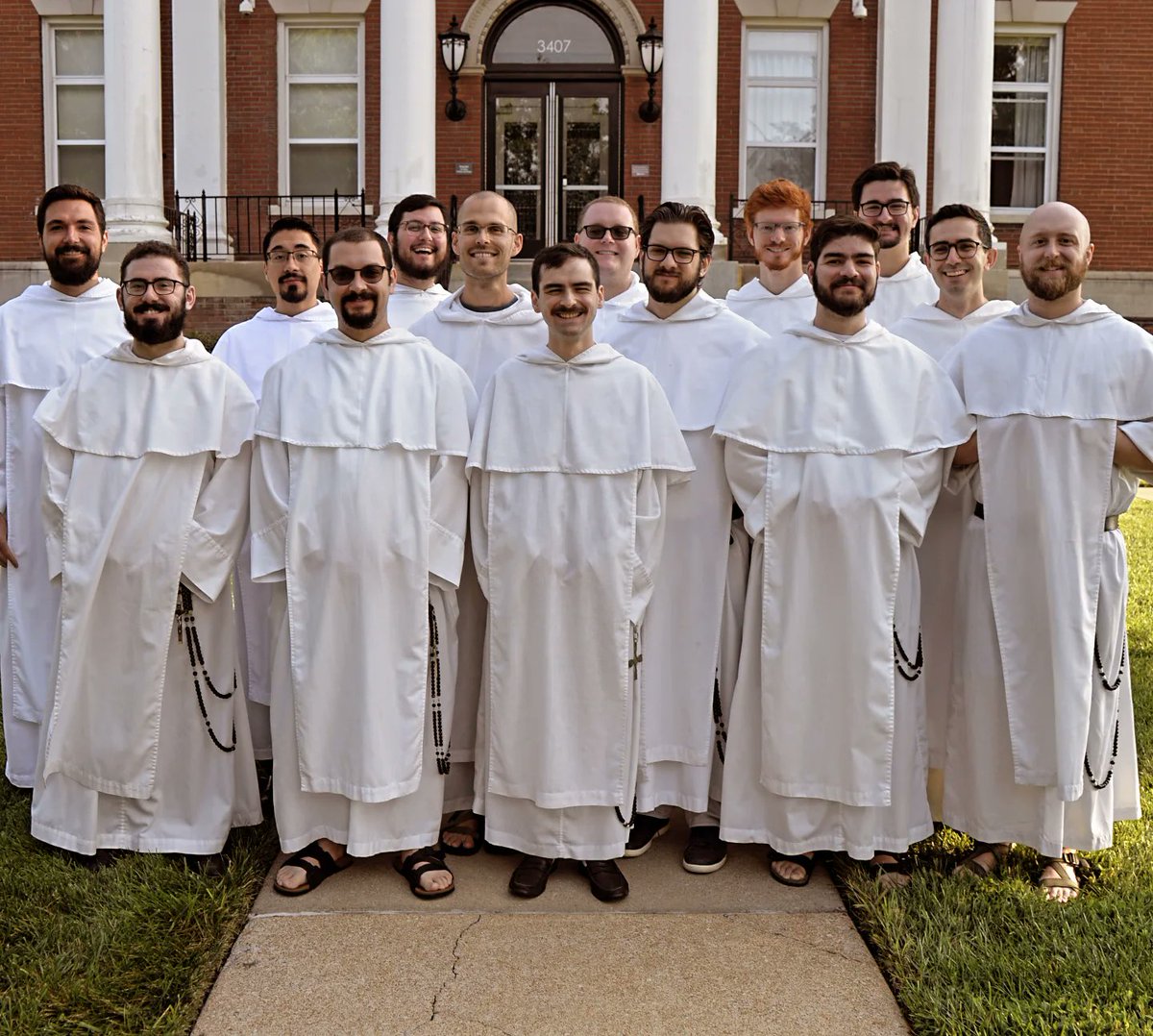 preachingfriars's tweet photo. Our provinces have been blessed with a growing number of men entering the Order. This is great coverage by @PillarCatholic about what's drawing men to religious life, including some insight from Fr. Carl Joseph Paustain, OP of @OPsouth. https://t.co/6GPge9EqJn