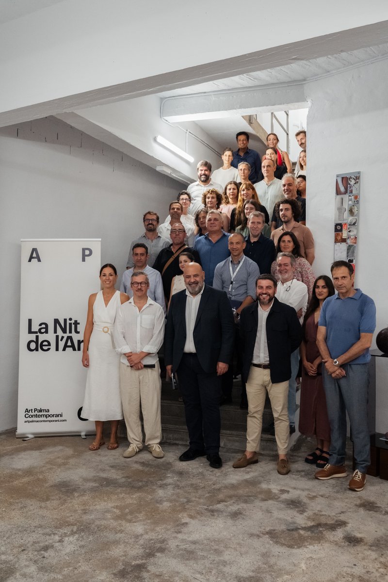 🎨 El COAIB participa a la Nit de l’Art 2025 amb Vessant amor, un projecte de Pep Llambías amb la col·laboració de Carme Riera, comissariat per Montse Torrás.

Organitzat per <a href="/IEBalearics/">Institut d'Estudis Baleàrics</a> i el COAIB.

<a href="/Art_Palma/">Art Palma</a>

#NitdelArt2025 #COAIB #VessantAmor