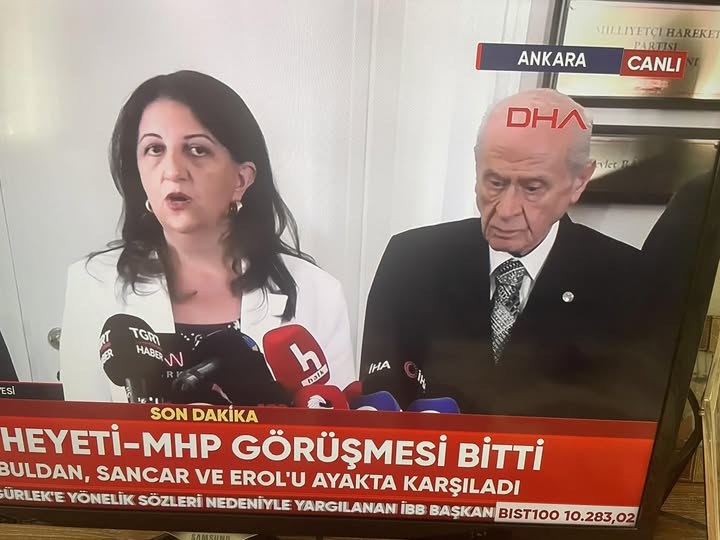 Türk bayrağının yakılması, Atatürk heykelinin parçalanması, Andımız’ın, ulusal bayramlarımızın kaldırılması, ahlaki değerlere uygunmuş ki,
sesin çıkmadı
Türklüğün, sadece, bacak arasına indirgendiğinin farkında değil misin?
Sahi sen nesin?
Kime ve neye çalışıyorsun?
Soner YALÇIN