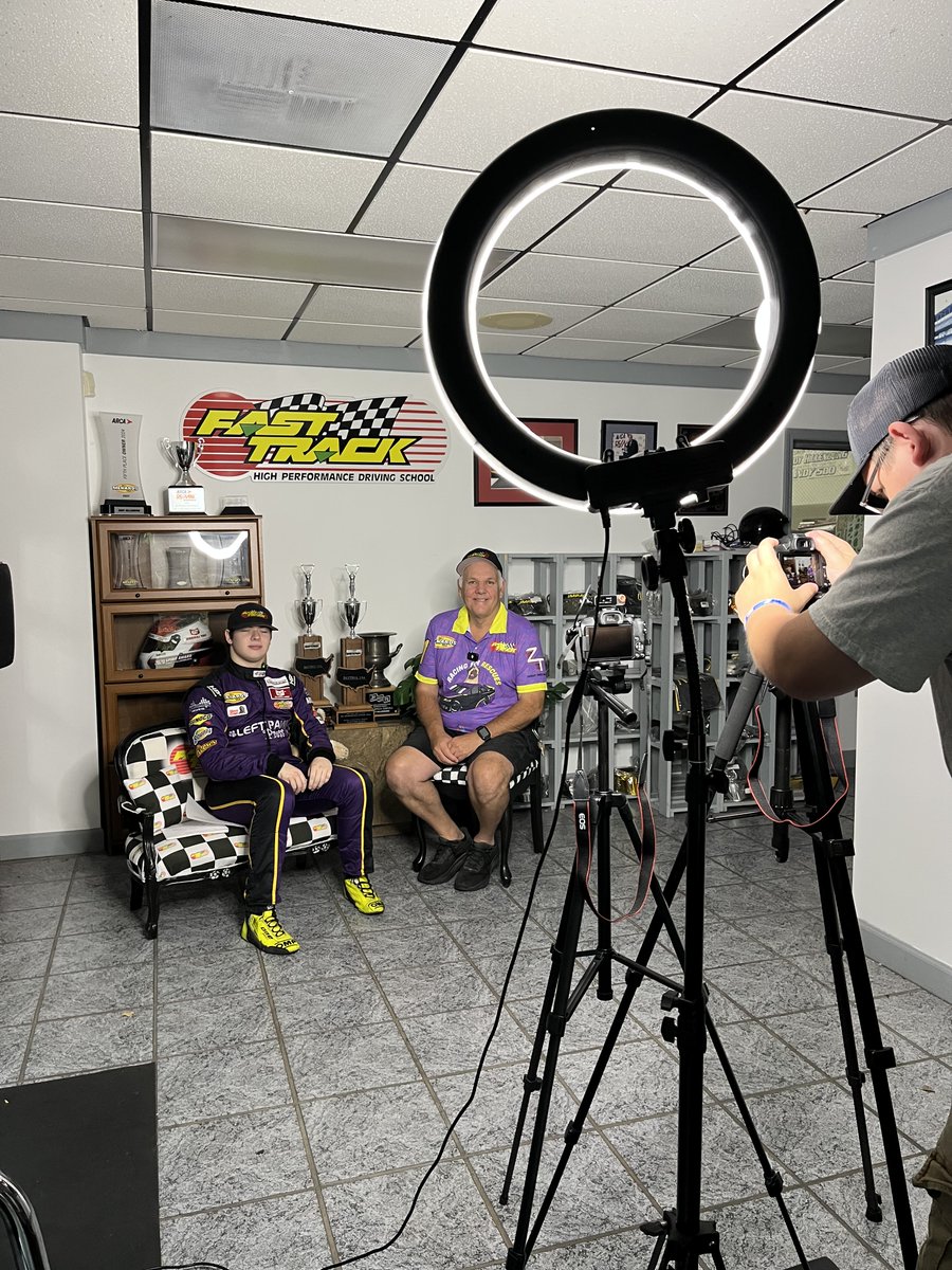 ZacharyTinkle's tweet image. Behind the scenes of filming Story Time With Andy at the @FastTrack_11 headquarters!