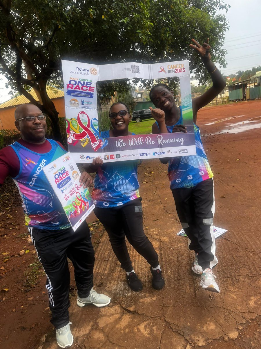 Rotary Club Kampala Life Stars (@rcklalifestars) on Twitter photo Omuyimbi we gwanga <a href="/WilamTruth/">Wilam Truth 🎙</a> .
Joined as in our walk. A man passionate about service Omuyimbi we gwanga <a href="/WilamTruth/">Wilam Truth 🎙</a> .
Joined as in our walk. A man passionate about service