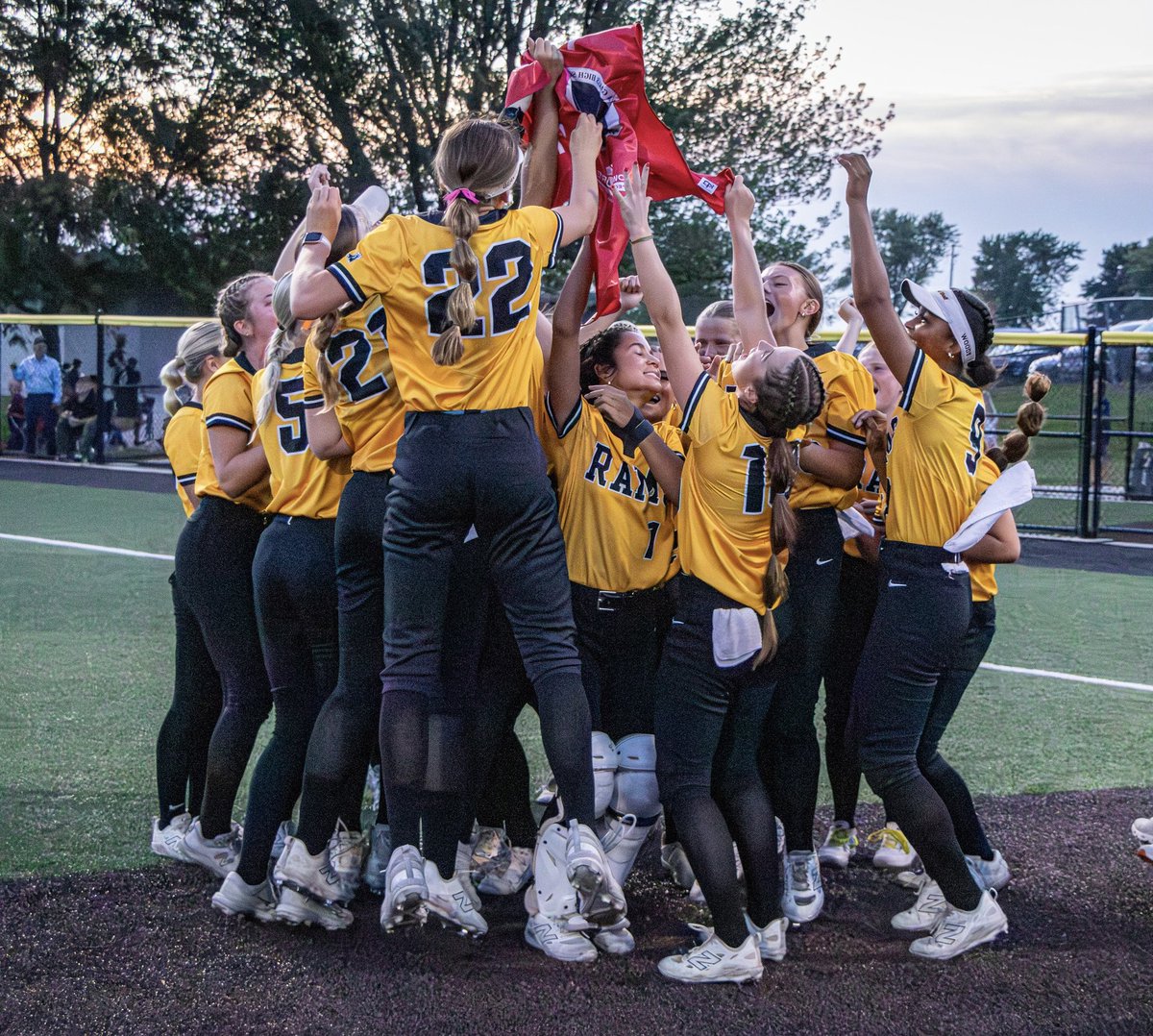 Halle Clark tweet media