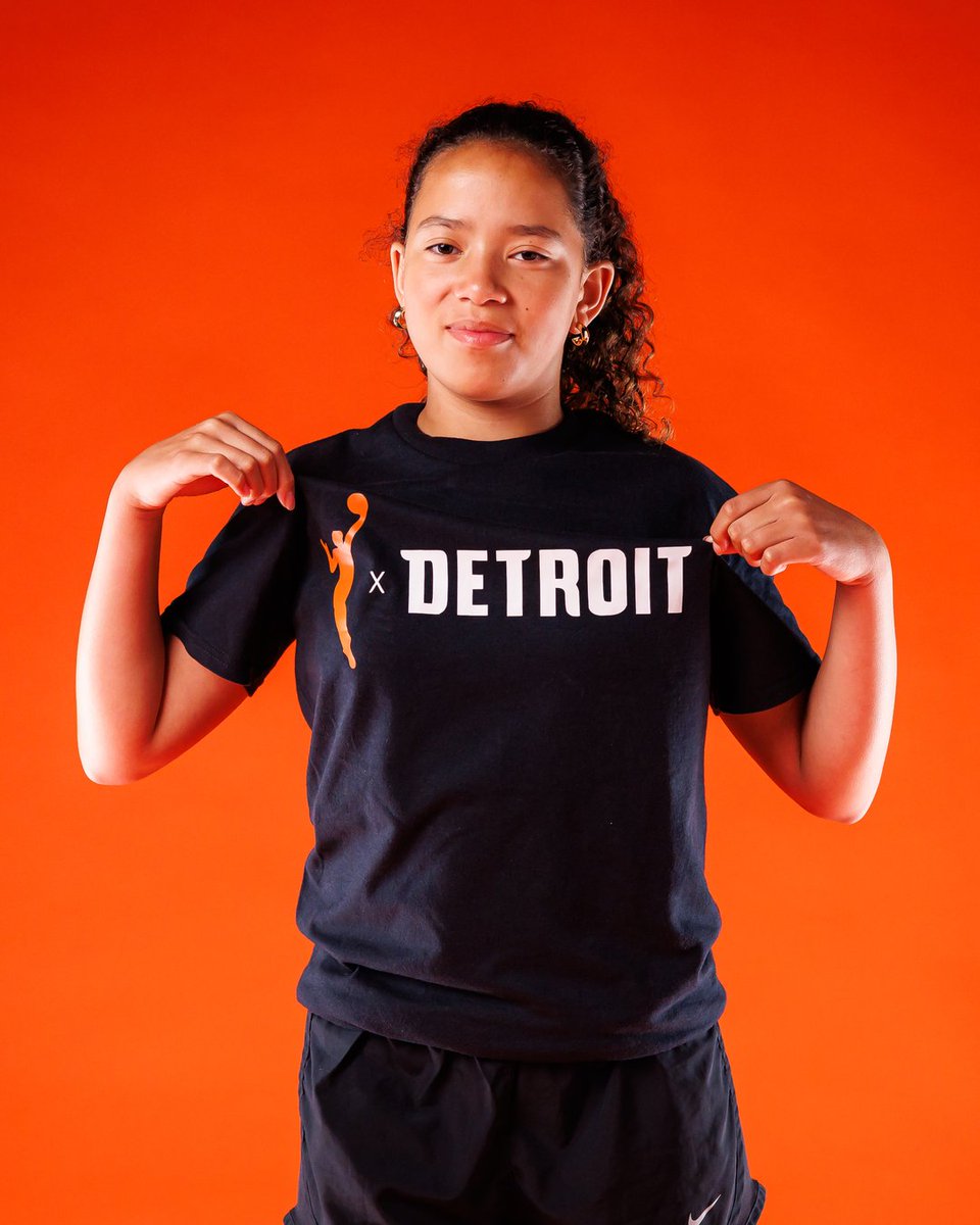 DetroitWNBA's tweet image. Rep the W with pride!
WNBA × Detroit tees are now available at the Pistons 313 Shop inside Plum Market at the Henry Ford Detroit Pistons Performance Center.
Grab yours and show love for the league and the city!