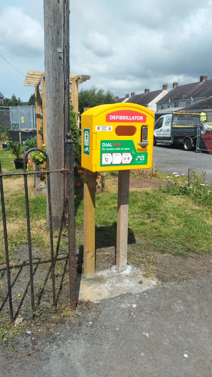 Gowz (@918marc) on Twitter photo Another Community Public Access Defibrillator placed in BurryPort. Funded by BurryPort Golf society also thanks to BPTown Council for fitting cabinet <a href="/pembreyburrypt/">Pembrey & Burry Port</a> <a href="/phil_watts1/">Philip James Watts</a> <a href="/SaveALifeCymru/">Achub Bywyd Cymru / Save a Life Cymru</a> Another Community Public Access Defibrillator placed in BurryPort. Funded by BurryPort Golf society also thanks to BPTown Council for fitting cabinet <a href="/pembreyburrypt/">Pembrey & Burry Port</a> <a href="/phil_watts1/">Philip James Watts</a> <a href="/SaveALifeCymru/">Achub Bywyd Cymru / Save a Life Cymru</a>
