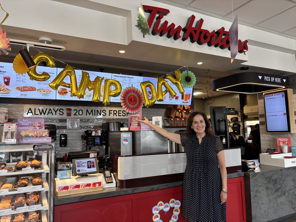 Effie_ONB's tweet image. Today is #CampDay at @TimHortons! Every coffee helps send youth to camp and build brighter futures. I picked up a bracelet too—every little action makes a difference. ☕🎒 #SupportYouth #TimsCamps