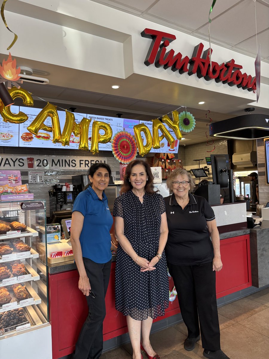 Effie_ONB's tweet image. Today is #CampDay at @TimHortons! Every coffee helps send youth to camp and build brighter futures. I picked up a bracelet too—every little action makes a difference. ☕🎒 #SupportYouth #TimsCamps