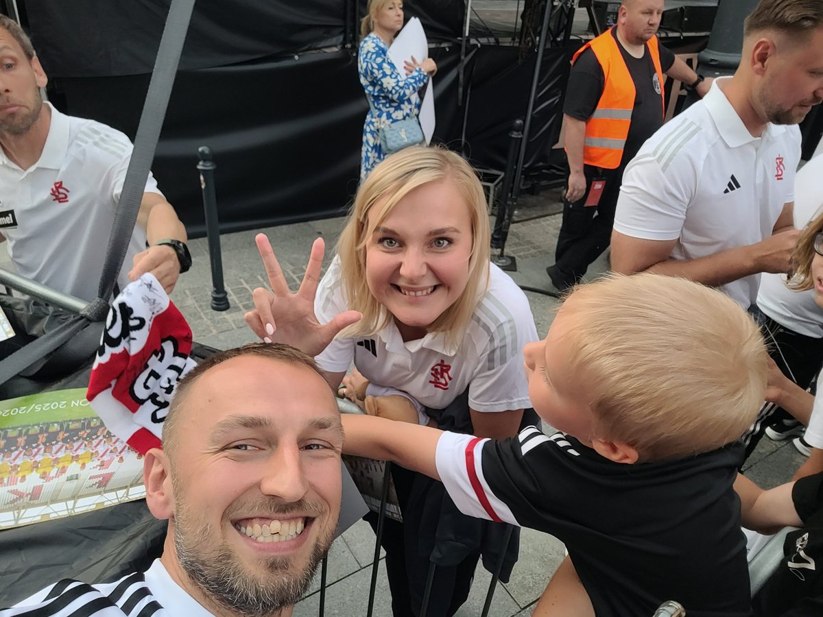Jakub Olkiewicz tweet media
