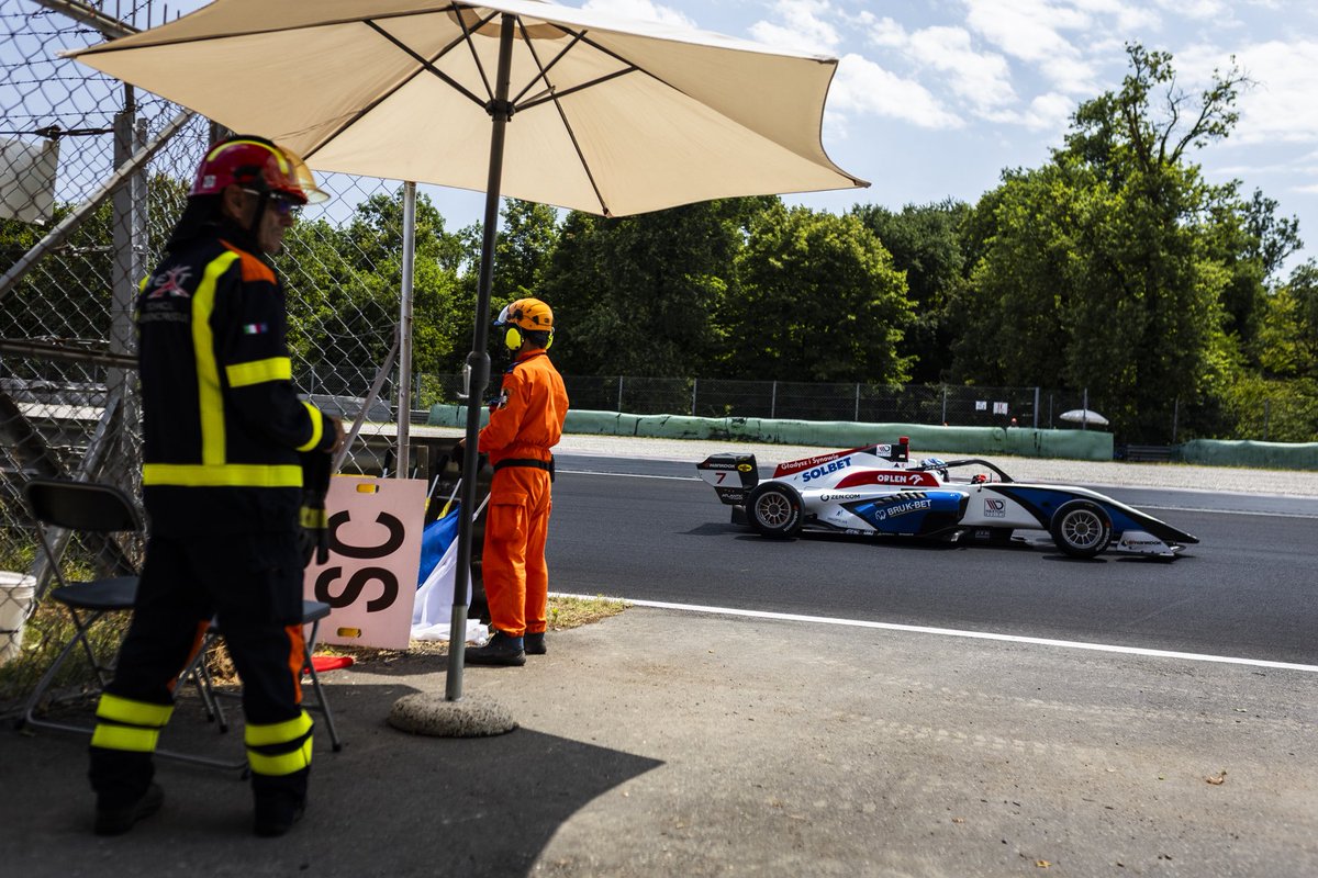 Maciej Gladysz (@maciejgladysz17) on Twitter photo 🏎️ Wyścigi na legendarnym torze Monza były dla mnie niezapomnianym doświadczeniem, które z wielką chęcią powtórzę w przyszłości…
Ale najpierw czas na #PhotoDump i najlepsze fotki z weekendu
📸 <a href="/Fotocar13/">Fotocar13</a>
<a href="/GrupaORLEN/">ORLEN</a> <a href="/TeamORLEN/">ORLEN Team</a> <a href="/MaxtonOfficial/">Maxton Design®</a> <a href="/zen_com/">ZEN.COM</a> @Malopolska 🏎️ Wyścigi na legendarnym torze Monza były dla mnie niezapomnianym doświadczeniem, które z wielką chęcią powtórzę w przyszłości…
Ale najpierw czas na #PhotoDump i najlepsze fotki z weekendu
📸 <a href="/Fotocar13/">Fotocar13</a>
<a href="/GrupaORLEN/">ORLEN</a> <a href="/TeamORLEN/">ORLEN Team</a> <a href="/MaxtonOfficial/">Maxton Design®</a> <a href="/zen_com/">ZEN.COM</a> @Malopolska