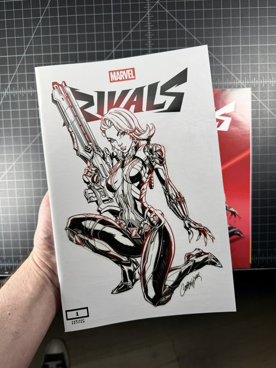 JScottCampbell's tweet image. 🔥 Announcing the 2nd surprise drop for our exciting week of #CAMPBELLCON! Going on sale TONIGHT at 5:00 pm PT at jscottcampbell.com
#MarvelRivals Ignite # 1 covers E, F, & G featuring color line-art sketch covers of #Magik, #BlackWidow & #Psylocke! limited to 1000 of each!