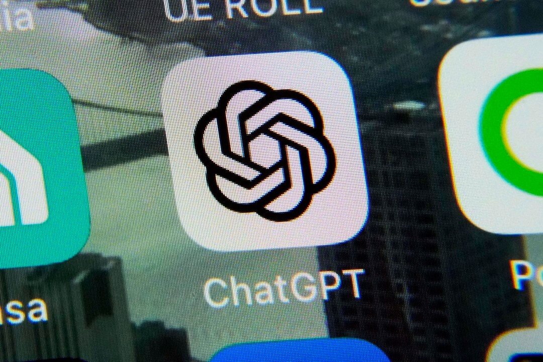 Josh from Profound about the surge in Reddit citations in ChatGPT starting in May: "That just quietly happened because the folks over at OpenAI turned the dial."

Sounds like another company we know. :)

"At the same time, there's insane stuff happening in regards to the way that