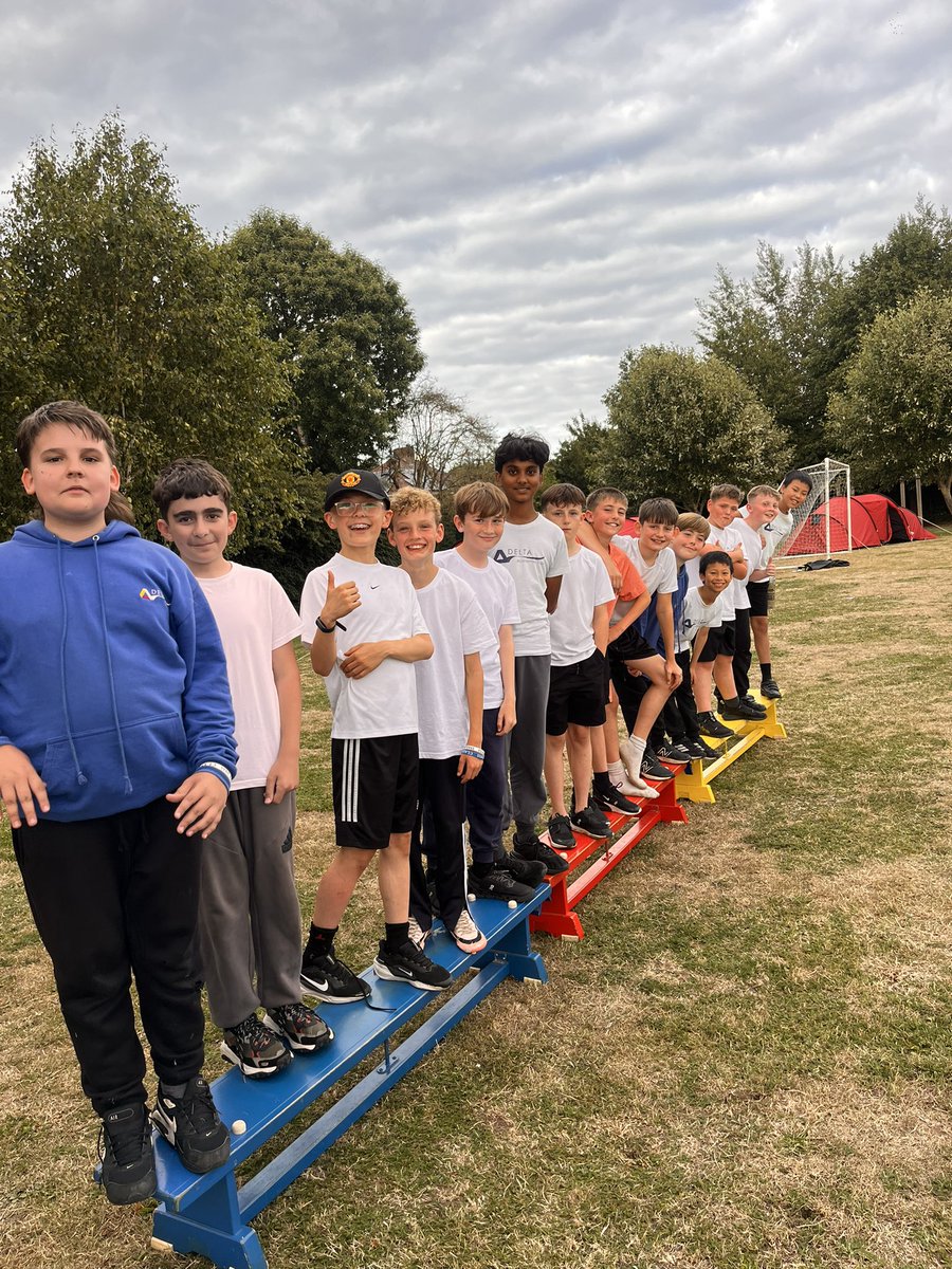 Year 6 Sinéad O’Hart Class tweet media